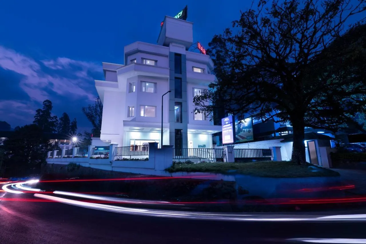 فندق Issacs Residency مونار