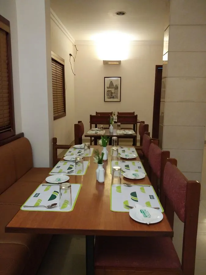 מלון מונאר Issacs Residency 3*,  הודו