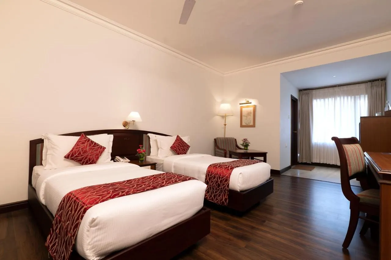 Issacs Residency Hotel Munnar