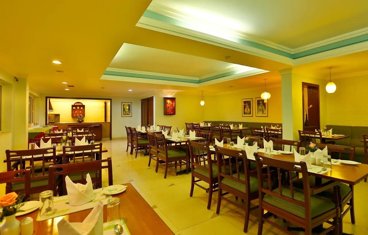Issacs Residency Hotel Munnar